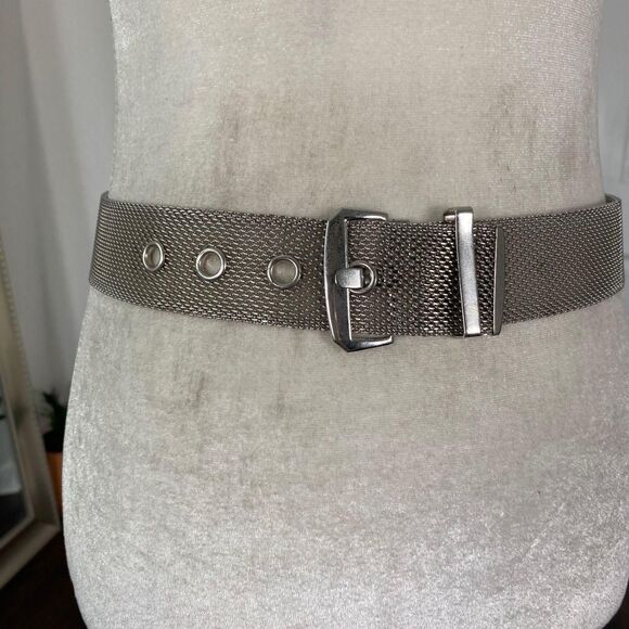 Early 2000's Chunky Silver Mesh Metal Waist Belt 26-29.5" - Picture 3 of 5